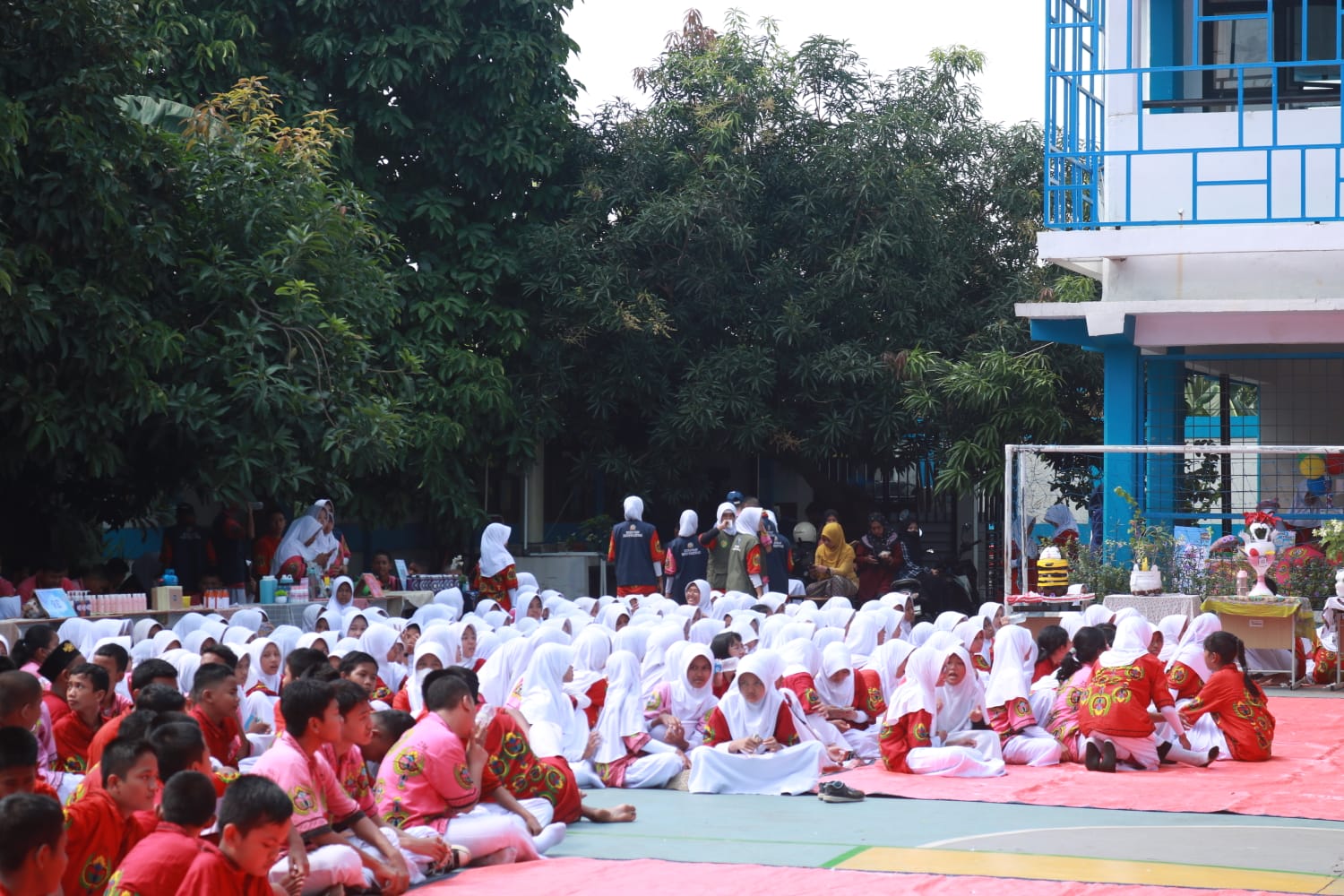 Roadshow Workshop Membaca Di SMP Negeri 236 Jakarta